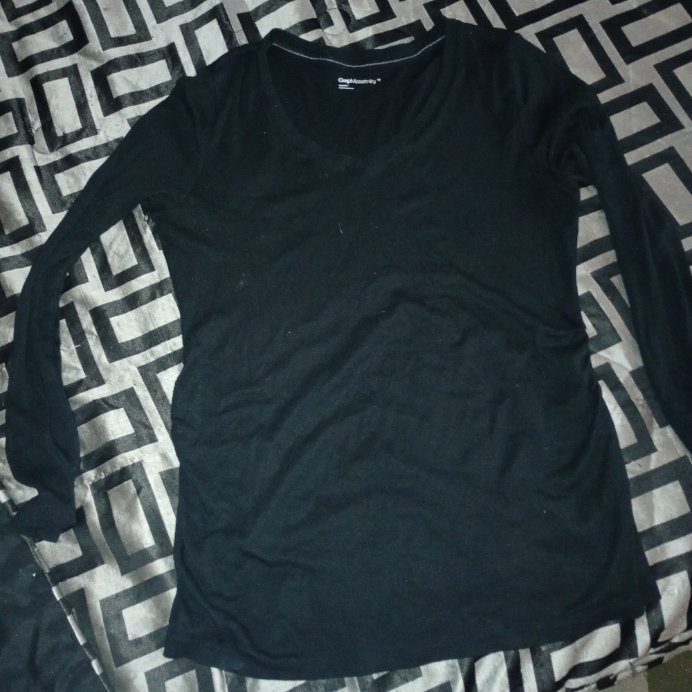 Long sleeve gap shirt